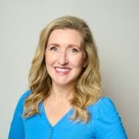 Kaitlin Gee's Instagram, Twitter & Facebook