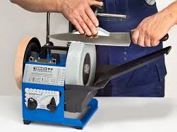 Basuh berus dengan menggunakan air dan sabun iii. Bagaimana Untuk Mengasah Pisau Kapak Latihan Logam Pada Kertas Pasir