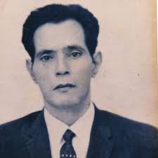 قالت لا تلج دارنا ان ابانا لرجل غائر.. قالت ان قصرنا عالي البنا.. قلت لها  اني لفوقه طائرو.. قالت اليس البحر بيننا.. قلت لها هني لسابح ماهر.. قالت ان  اخوتي سبعة.. قلت