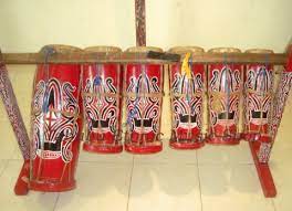 Sudah menjadi rahasia umum jika indonesia adalah sebuah negara yang kaya akan nilai budaya. 8 Alat Musik Tradisional Batak Toba Gambar Dan Keterangannya