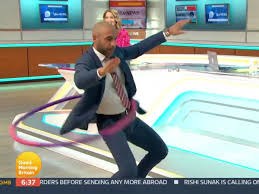 Jun 20, 2021 · piers clashed with alex on good morning britain over prince harry and meghan markle's interview with oprah winfrey, with piers expressing doubt about some of the duchess' revelations about her. Alex Beresford Returns To Gmb As Main Presenter With Hula Hoop Performance But Hundreds Of Viewers Are Missing Piers Manchester Evening News