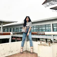 A common mistake that i find many young people making when they try to become a fashionista is that they hire stylist to determine their style and forget th. 78 Chau Bui Y Decao Ideas Fashion Style Street Style