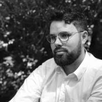 20+ "Paul Lorentz" profiles