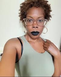 Introduction and shared interests in travel and self-care for women