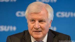 Seehofer's comments represent the latest stage in an increasingly confrontational relationship between his party and the government. Csu S Horst Seehofer Confirms He Will Join Angela Merkel S Cabinet News Dw 01 03 2018