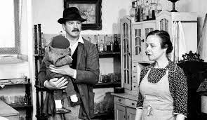 Co se týče počtu udělených cen, vyhrál ovšem film o poválečném účtování s němci v českém pohraničí bohdana slámy krajina ve stínu. Krajina Ve Stinu Cely Film Online Zdarma 2020 Ve Cely Twitter