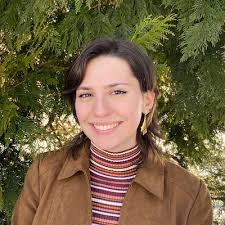 Ashley Labarbera's Instagram, Twitter & Facebook