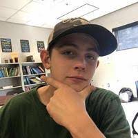 Jessie Logan's Instagram, Twitter & Facebook