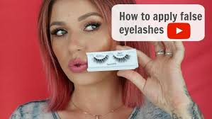 HOW TO APPLY FALSE EYELASHES || CHELSEA ROACH
