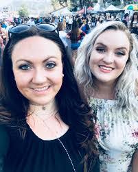 Whitley Mills's Instagram, Twitter & Facebook