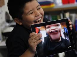 Fourth-graders at Mesquite ISD's Rutherford Elementary get iPads