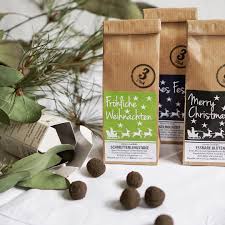 Habt Ihr Schon Bei Meinem Adventsgewinnspiel Mitgemacht Diese Woche Gibt Es 2 Tolle Uberraschungspakete Mit Seedbal Place Card Holders Place Cards Card Holder