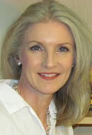 Lynn Woods's Instagram, Twitter & Facebook