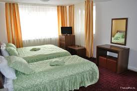 Otelul hanul dambu morii, situat in timisul de jos la poalele masivului piatra mare si raul timis, va invita in hotel long street este un hotel nou de 3 stele situat exact in centrul brasovului, cu tarife si oferte economice, fara sa afecteze cu ceva nivelul. Hotel Global Brasov