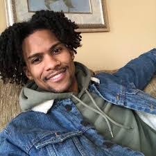 Sadie Fox's Instagram, Twitter & Facebook