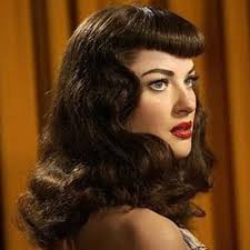 Easy hairstyles for women are an all in one solution for getting an instant stylish look. How To Get A Vintage Look Indian Makeup And Beauty Blog Rockabilly Hair Vintage Hairstyles For Long Hair Vintage Hairstyles
