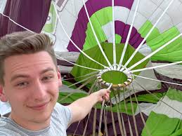 What happens after you graduate? 🎓 • • • • • #friends #christmastree  #slotmachineguy #youtube #100k #love #abandonedplaces #life #komu  #hotairballoon #explore #christmas #family #meteorology