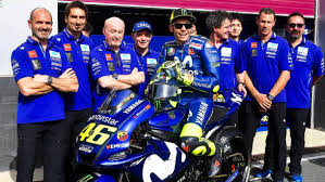 Concerto valentino rossi band musicali valentino pilot. Valentino Rossil News Der Faz Zum Motorradstar