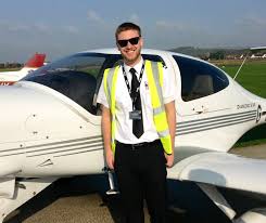 What are the requirements for a commercial pilot license? Cadet Stories Charlie Pilot Flight Training School Uk Fta