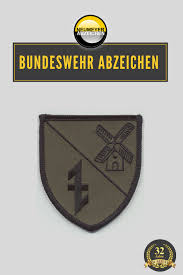 Maybe you would like to learn more about one of these? Dienen Schafft Zusammenhalt Sichtbar Wird Dieser Uber Abzeichen Die Heer Oder Truppe Basis Oder Bataillon Treffend Symb Bundeswehr Abzeichen Bundeswehr Heer