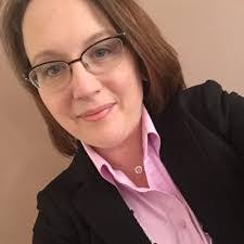 Anne Correll's Instagram, Twitter & Facebook