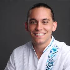 Rosa Preza's Instagram, Twitter & Facebook