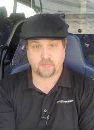 Organizer of 'park in' protest wants drivers to block bus and bike lanes