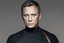 Blue Star Style Breakdown: Daniel Craig