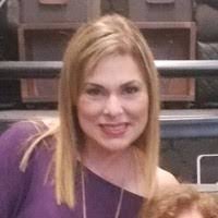 Annie Borges's Instagram, Twitter & Facebook