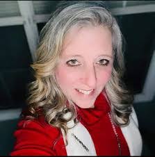 Angie Hargett's Instagram, Twitter & Facebook