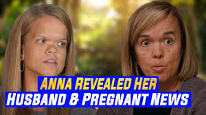 Shocking Update: Anna Johnston Hints That Her Boyfriend Got Her Pregnant &  Left Her With Cryptic Post!