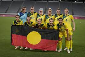 Jun 22, 2021 · team usa has named 11 players to the roster for the 2021 olympics, but who will get the last spot on the roster? Soccer Players Kneel To Start New Era Of Olympic Activism