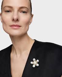 Broche Daisy flor bicolor y perla de 44 mm · Tous · El Corte Inglés