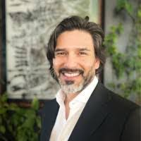 Jeffrey Dann's Instagram, Twitter & Facebook