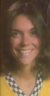 I don't know if someone has already posted this, but I just read Karen  Applewhite's obituary in this morning AZ Republic. She passed away 2 weeks  ago. She meant a lot to