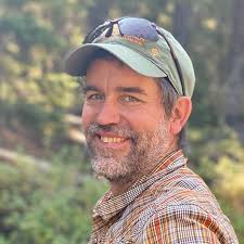 Cameron Booth's Instagram, Twitter & Facebook