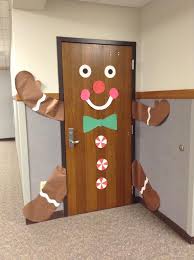 If You Have A Wood Or Brown Door This Gingerbread Classroom Door Design Would Be Office Christmas Decorations Holiday Door Decorations Door Decorating Contest