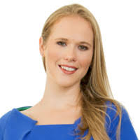 Victoria Lear's Instagram, Twitter & Facebook