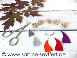 Ja, für kids ist heißkleber zu heiss. Bastelidee Mit Naturmaterial Blatter Zwerge Mit Kindern Basteln Als Herbst Deko Blog Sabine Seyffert