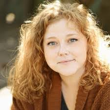 Amanda Heinlein's Instagram, Twitter & Facebook