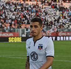 El elenco albo ha contado en marcos bolados como el jugador más peligroso, pero siguen adoleciendo los mismos problemas con la falta de profundidad. Datei Colo Colo Huachipato 2018 03 03 Carlos Carmona 01 Jpg Wikipedia