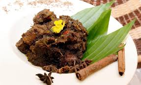 Masyarakat minang menjadikan rendang sebagai masakan tradisi yang selalu disediakan di setiap acara adat. Great Malaysian Dishes Negri Sembilan Rendang The Star