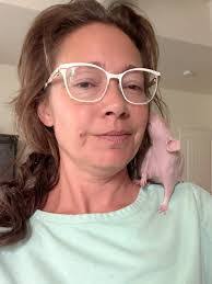 Helen Haase's Instagram, Twitter & Facebook