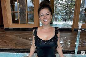 Katarzyna cichopek was born on october 7, 1982 in warsaw, mazowieckie, poland. Smiale Pozy Katarzyny Cichopek Na Basenie Z Przodu Gwiazda M Jak Milosc Wyglada Oblednie Ale Widok Z Tylu Zwala Z Nog Zdjecia Super Express