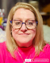 Hi all! I just wanted to introduce myself and share a photo I took Scorpion  Queen in the house