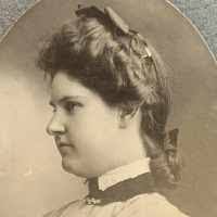 Cindy Cuddeback's Instagram, Twitter & Facebook