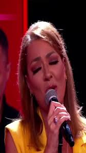 AmiG: Prerano Live Lyrics Performance