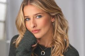 Interview with Georgina Castle, Mean Girls The Musical — Theatre and Tonic