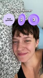 Nicole Dew (@nicoledew)