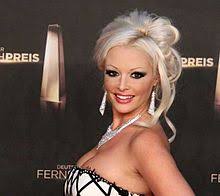 Born on 1 october 1986 in germany, daniela katzenberger started her career as singer. Daniela Katzenberger Wikipedia